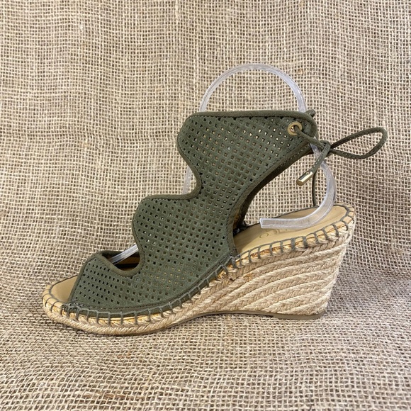 🛑SOLD🛑Espadrilles Franco Sarto sandals wedges olive ankle strap women’s sz 8 M - Picture 3 of 10